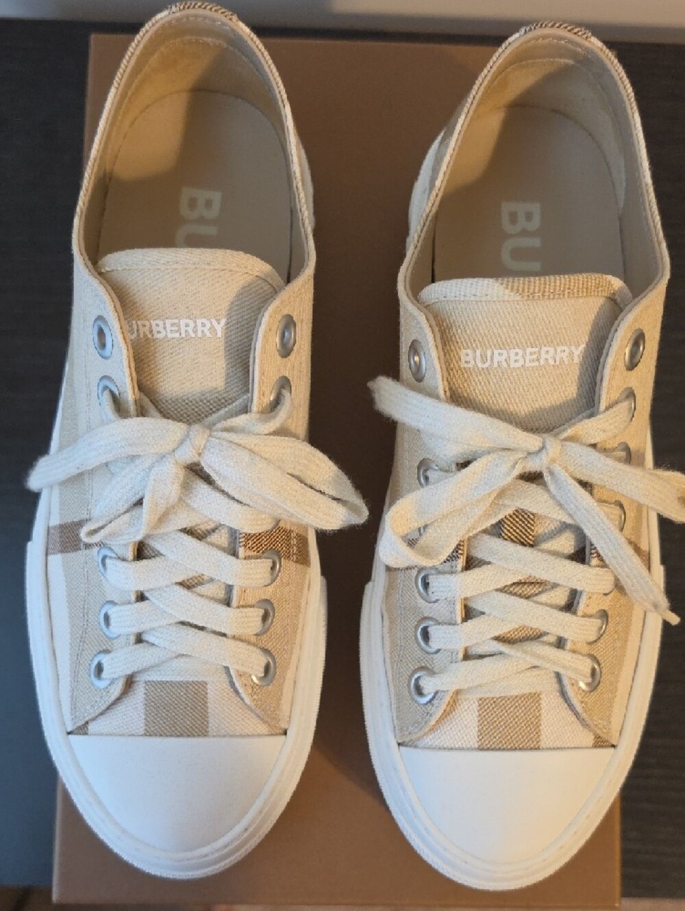 Burberry Beige Canvas Check Low-Top Sneakers with White Accents - Picture 6 of 14